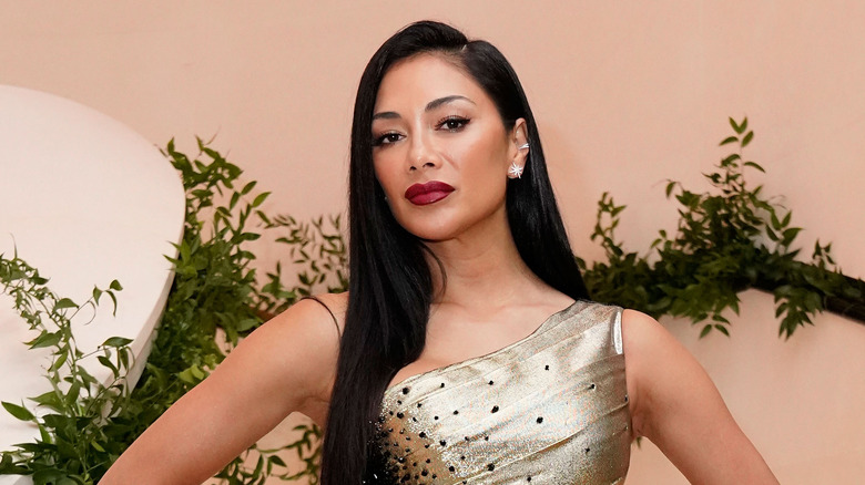 Nicole Scherzinger posing