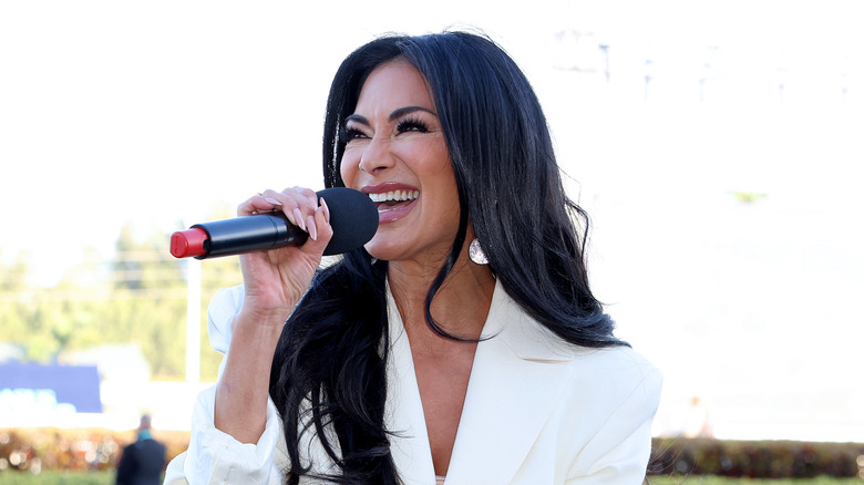 Nicole Scherzinger singing