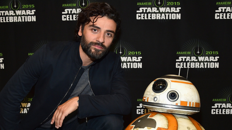 Oscar Isaac next to BB-8