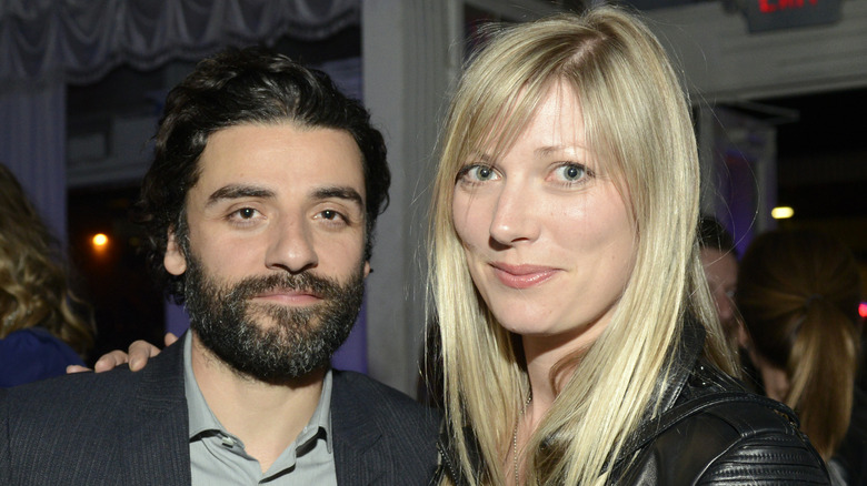 Oscar Isaac next to his wife Elvira Lind