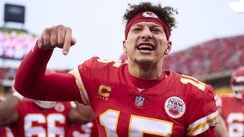Patrick Mahomes celebrating