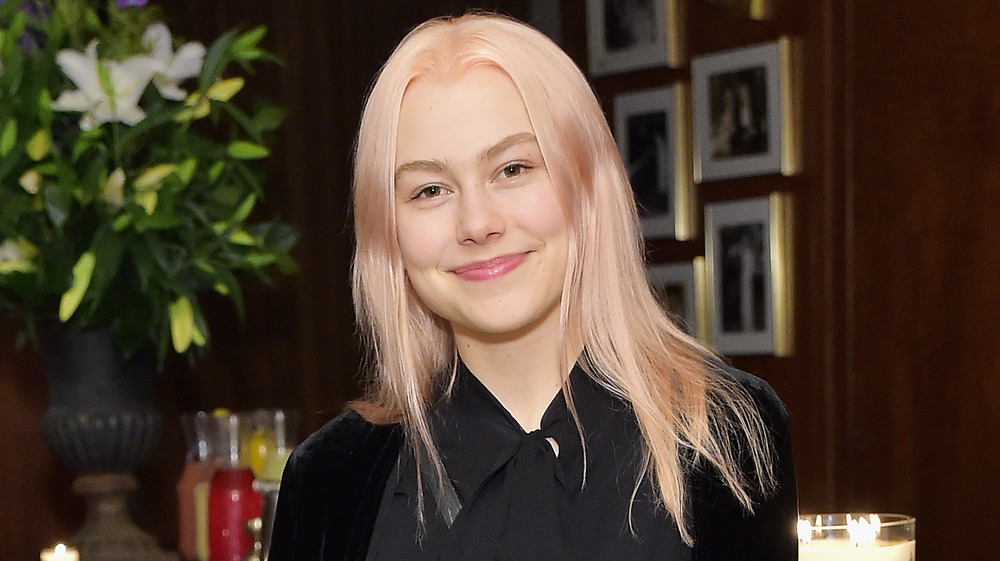 Phoebe Bridgers smiling 