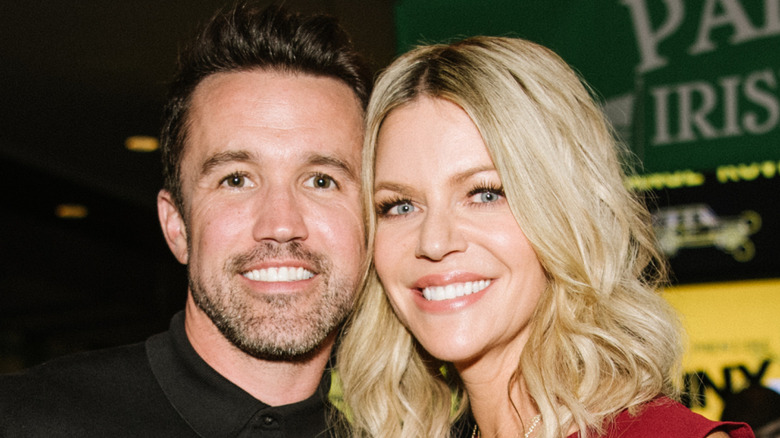 Rob McElhenney, Kaitlin Olson smiling