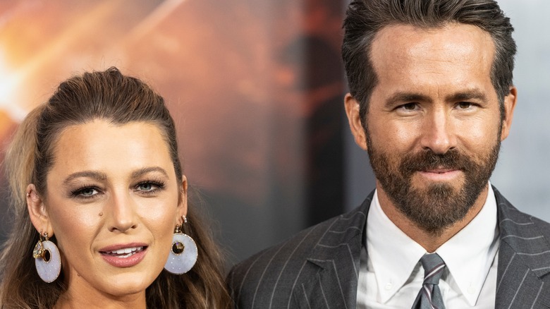 Blake Lively and Ryan Reynolds posing