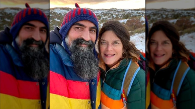 Annie Guthrie and Tommaso Cioni posing for pic