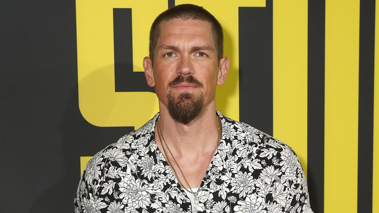 Steve Howey posing