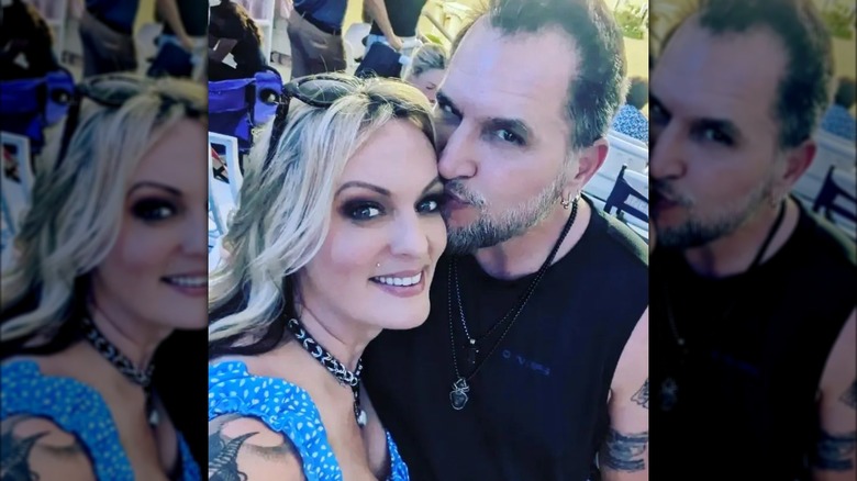 Stormy Daniels smiles in Barrett Blade selfie