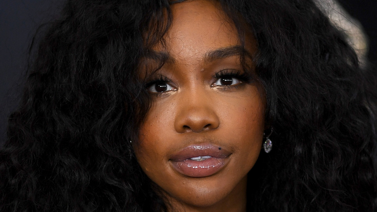 The Untold Truth Of SZA - Trendradars Latest