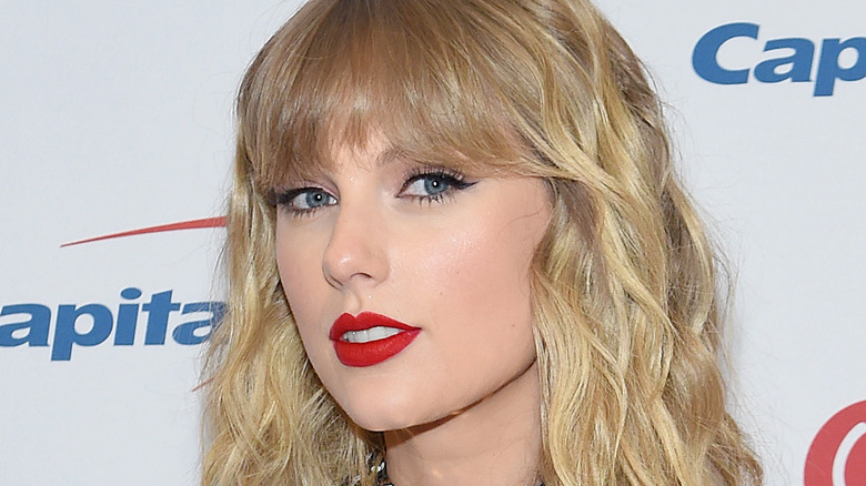 Taylor Swift looking at camera