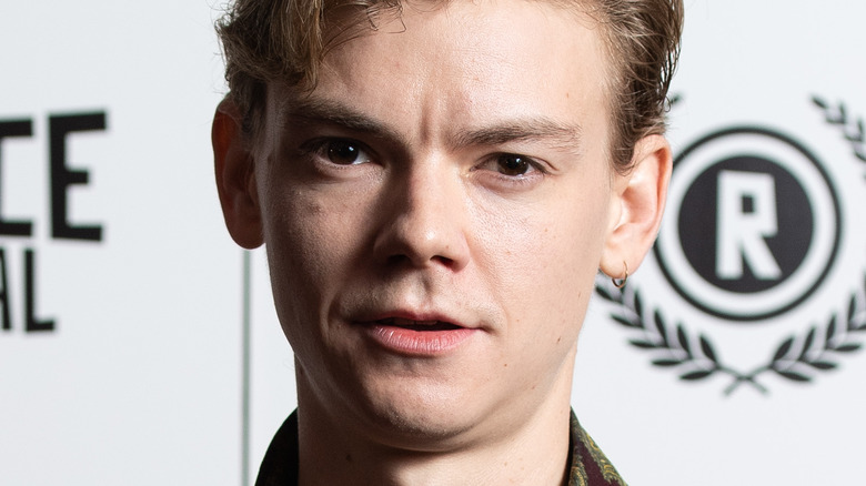 Thomas Brodie-Sangster smiling