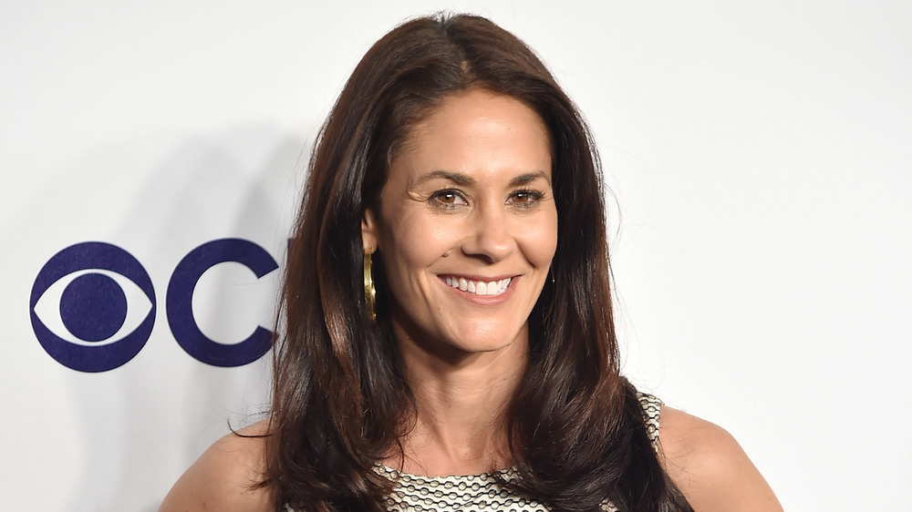 ESPN's Tracy Wolfson smiling on the red carpet