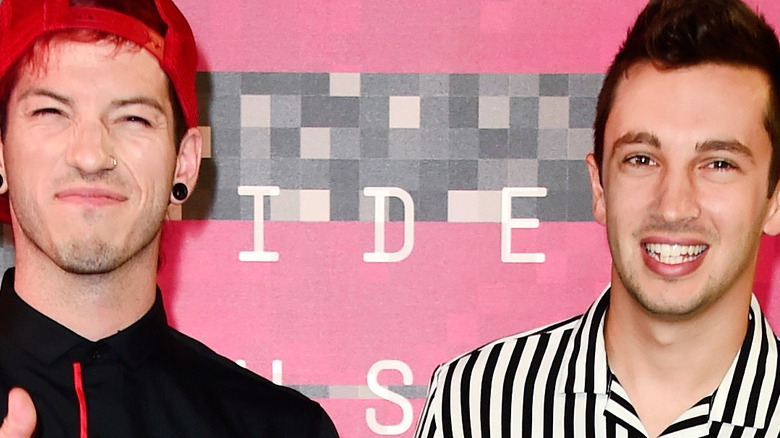 Tyler Joseph and Josh Dun smiling 