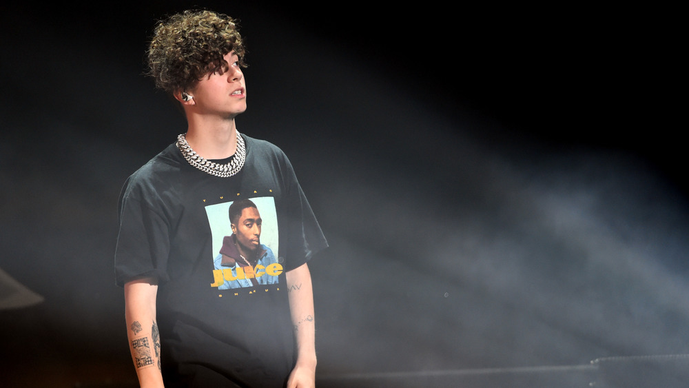Jack Avery, performing