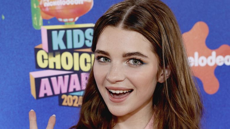 Close up of Raegan Revord at the Kids Choice Awards