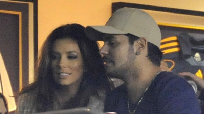 Eva Longoria and Eduardo Cruz talking