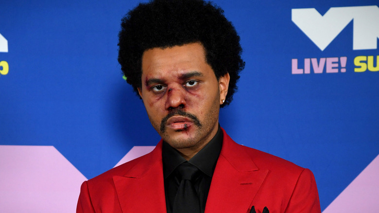 The Weeknd posing at the VMAs