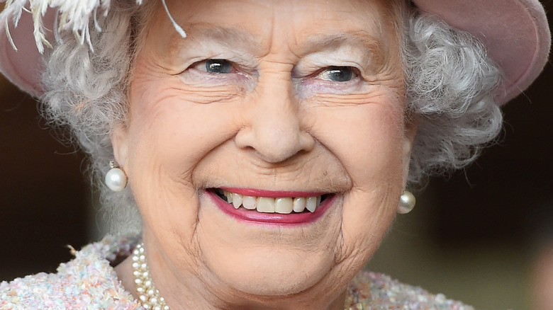 Queen Elizabeth smile 