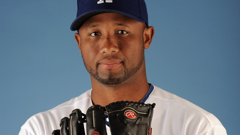 Román Colón in Dodgers cap