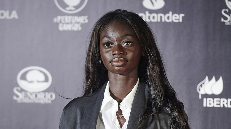 Fátima Diame posing