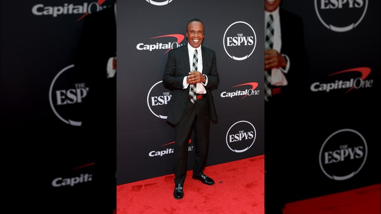 Sugar Ray Leonard posing at the 2024 ESPYs