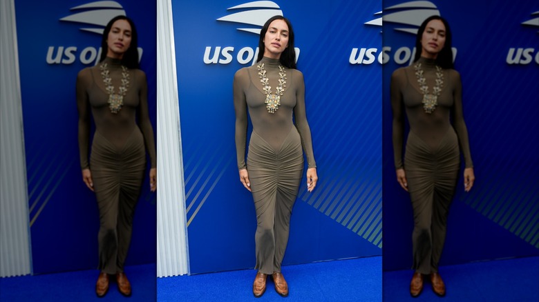 Irina Shayk posing at the US Open.