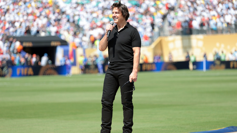 Tom Cruise speaking at the 2026 FIFA World Cup closing ceremony.