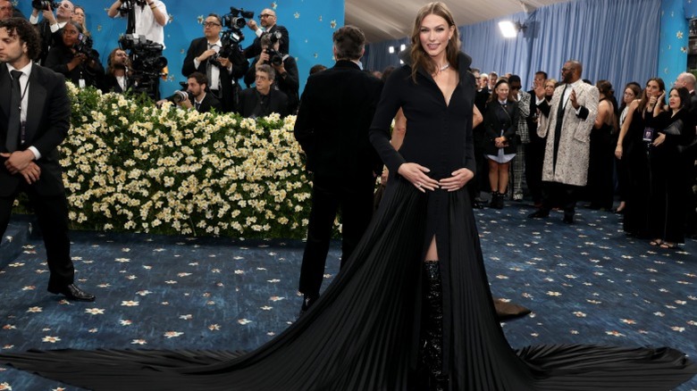 Karlie Kloss attends the 2025 Met Gala in New York City, NY