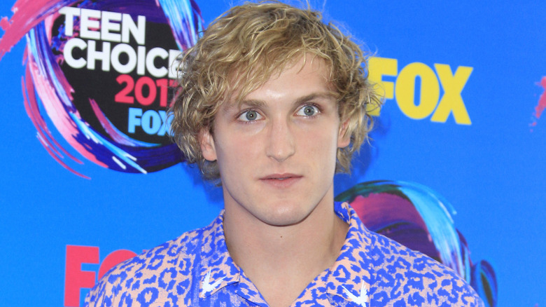 Logan Paul posing