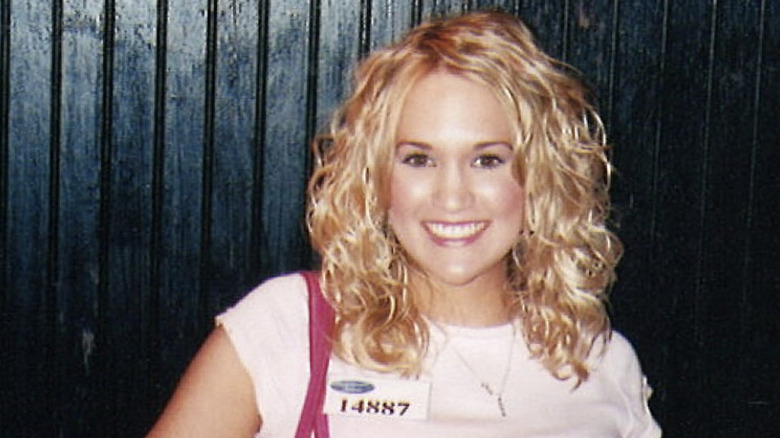 Young Carrie Underwood photo