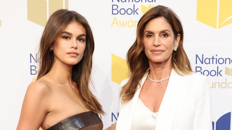 Model Kaia Gerber posing with mother Cindy Crawford