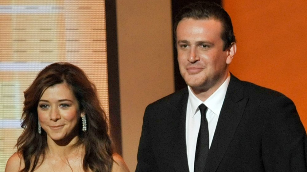 Alyson Hannigan and Jason Segel at The 61st Primetime Emmy Awards 