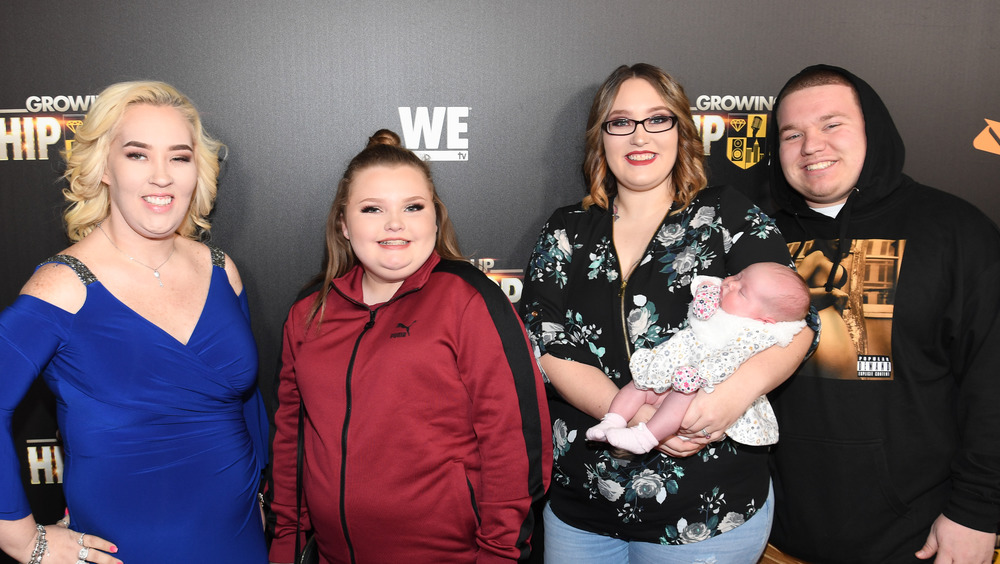 June Shannon, Alana Thompson, Lauryn Shannon and Josh Efird on red carpet