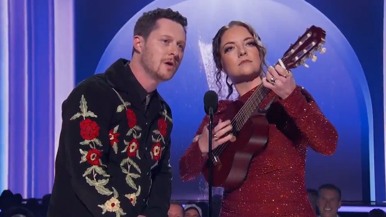 Noah Reid and Ashley McBryde singing