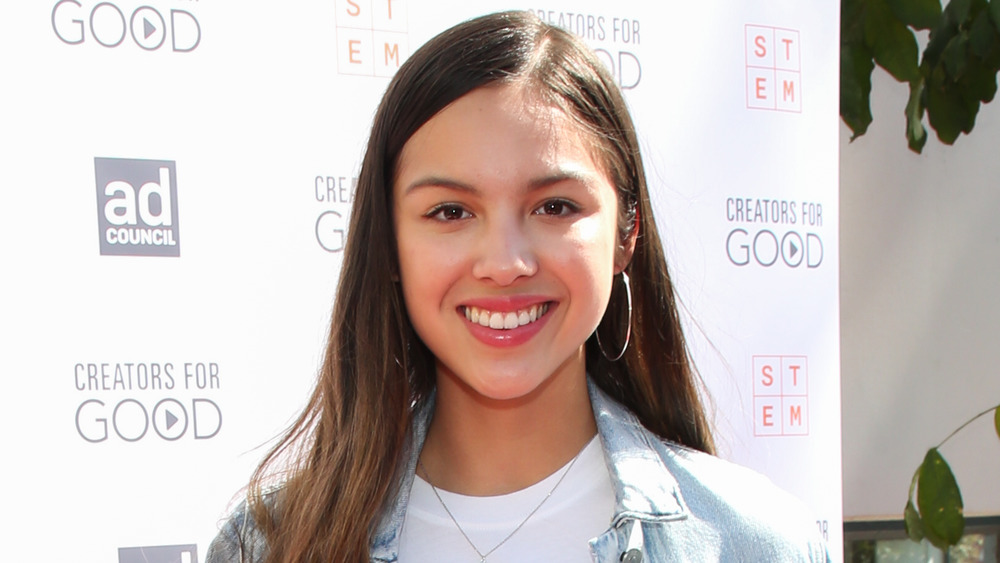 Olivia Rodrigo smiling