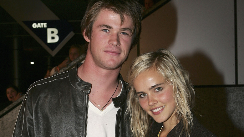 Chris Hemsworth and Isabel Lucas posing together