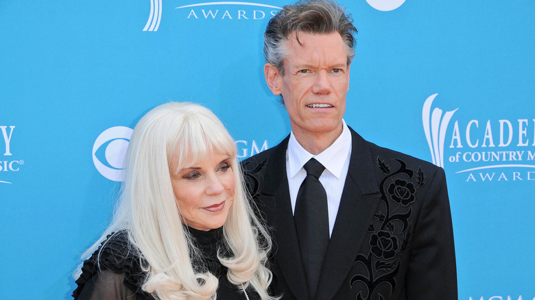 Randy Travis and Elizabeth Hatcher in 2010.