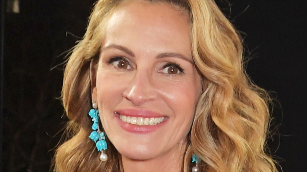 Julia Roberts wearing turquoise earrings on the red carpet