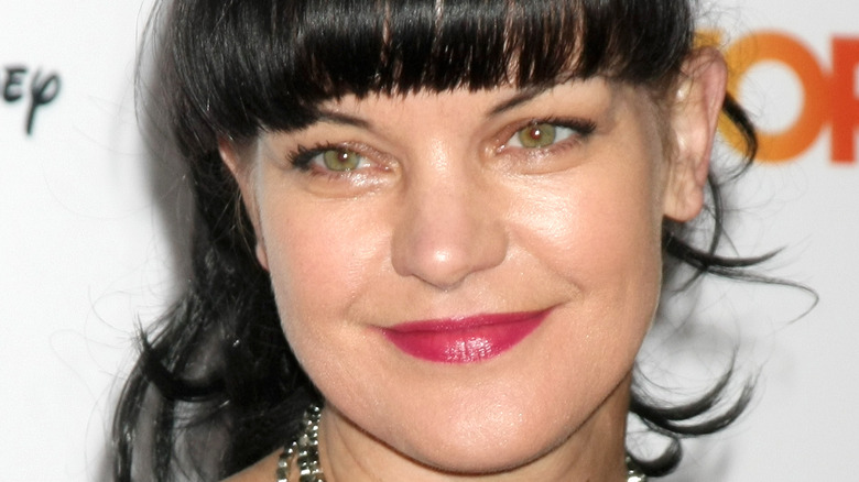 Pauley Perrette red carpet 