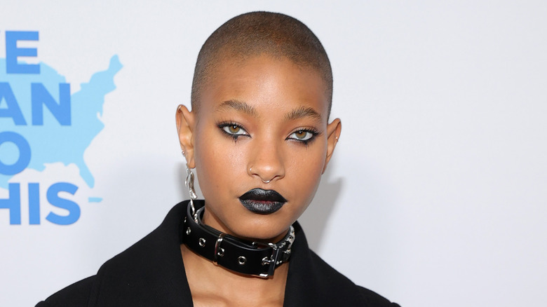 Willow Smith shaved head