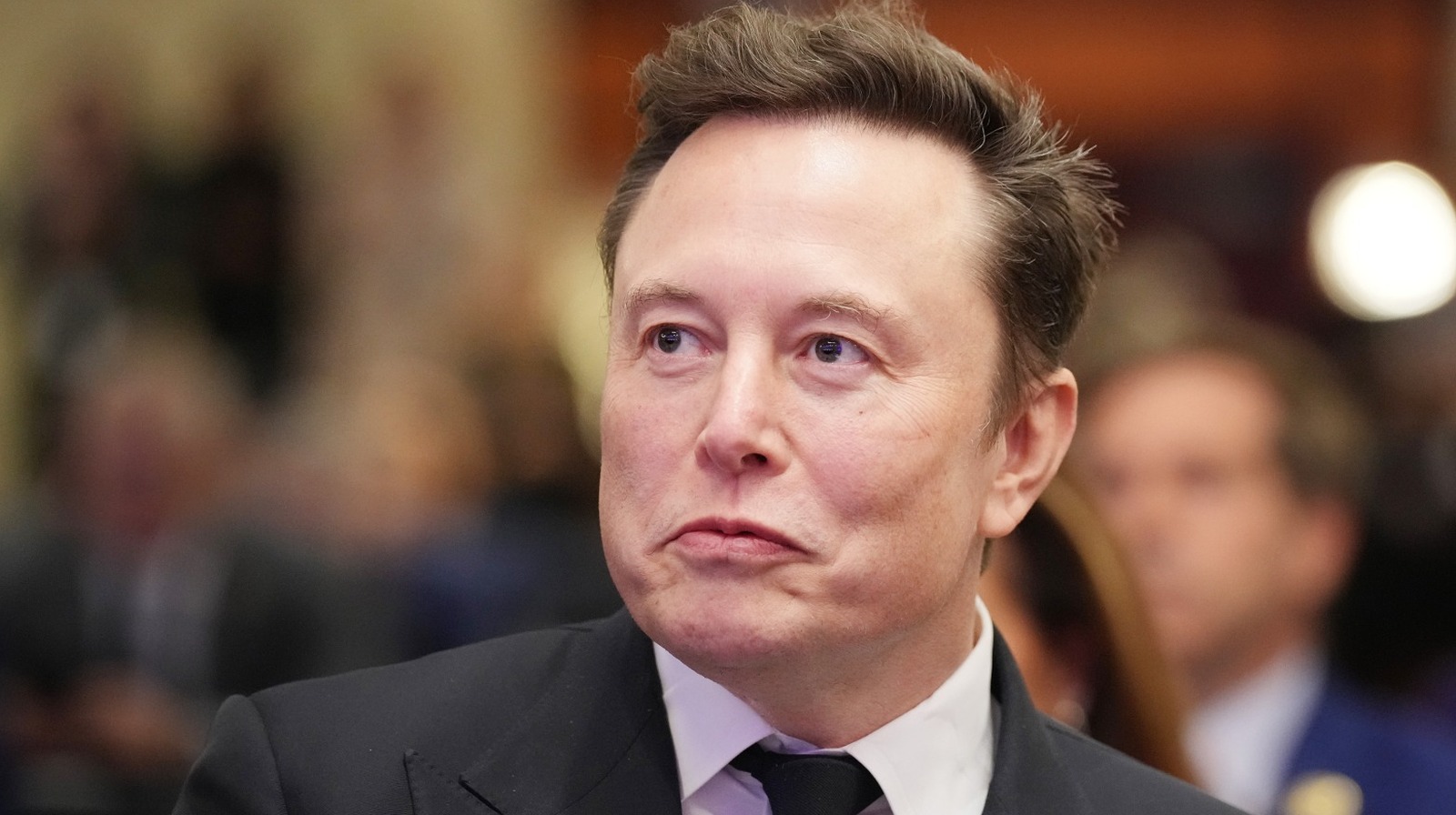 イーロン・マスクの昔の写真は、かつて彼の髪がどれほど悪かったかを示しています
