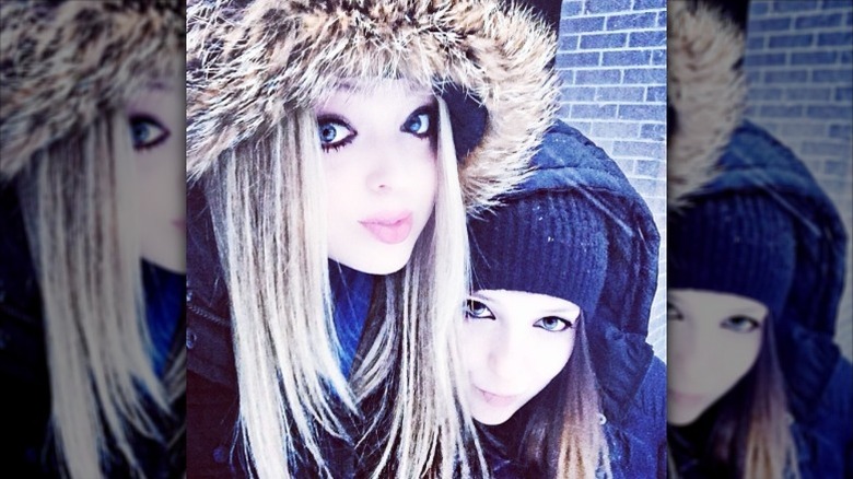 Tiffany Trump poses with friend in winter clothes