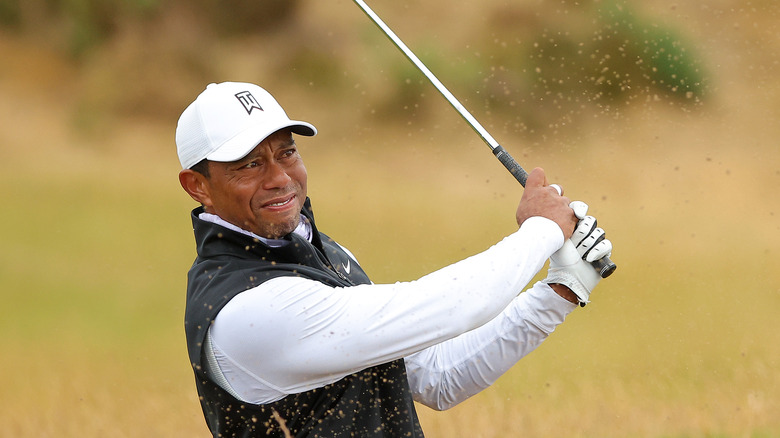 Tiger Woods playing golf