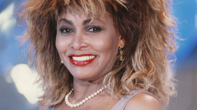 Tina Turner younger being interviewed for MTV