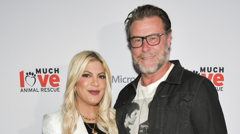 Tori Spelling Dean McDermott gray jacket