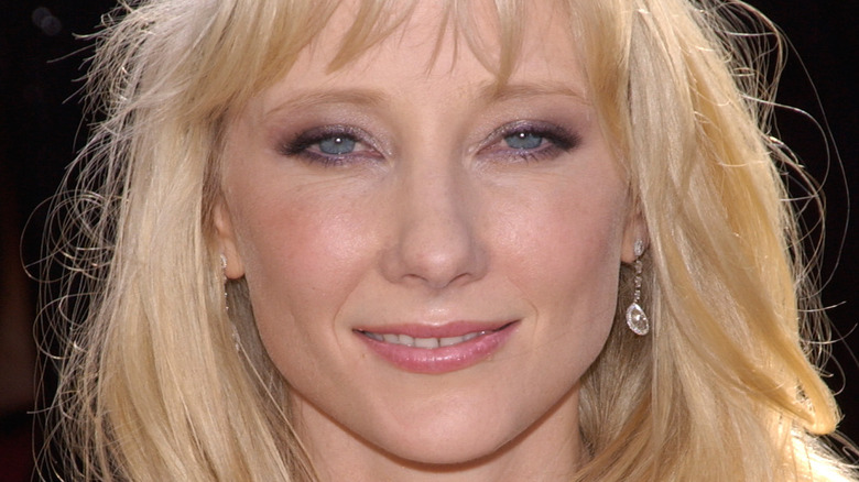 Anne Heche smiling 