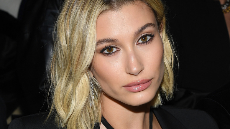 Hailey Bieber blonde hair
