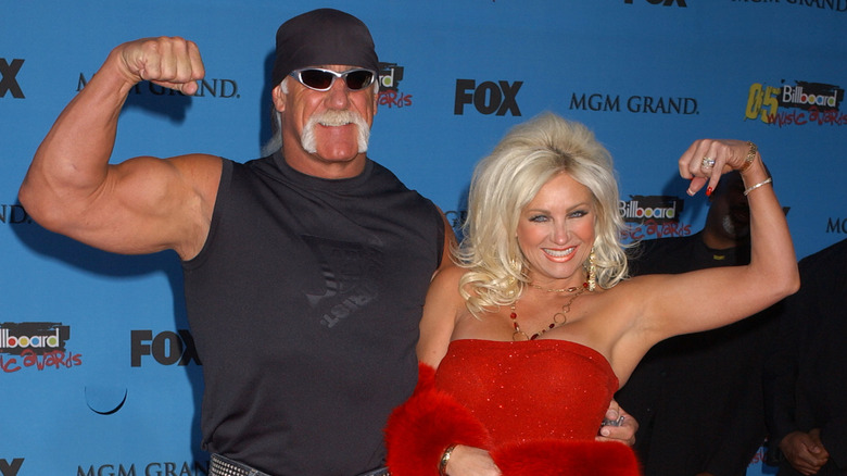 Linda and Hulk Hogan show off their biceps