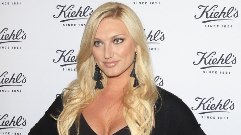 Brooke Hogan attends Kiehl's LifeRide for Ovarian Cancer in Santa Monica, CA (2016)