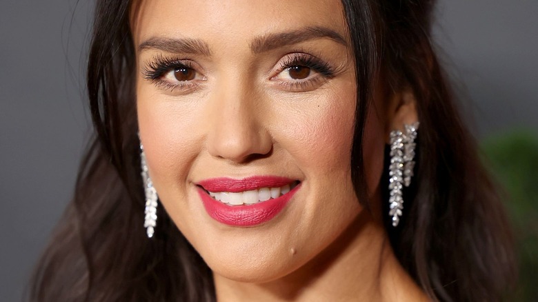 Jessica Alba gold hoop earrings