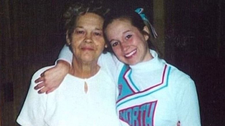 Kellie Pickler and grandmother photo